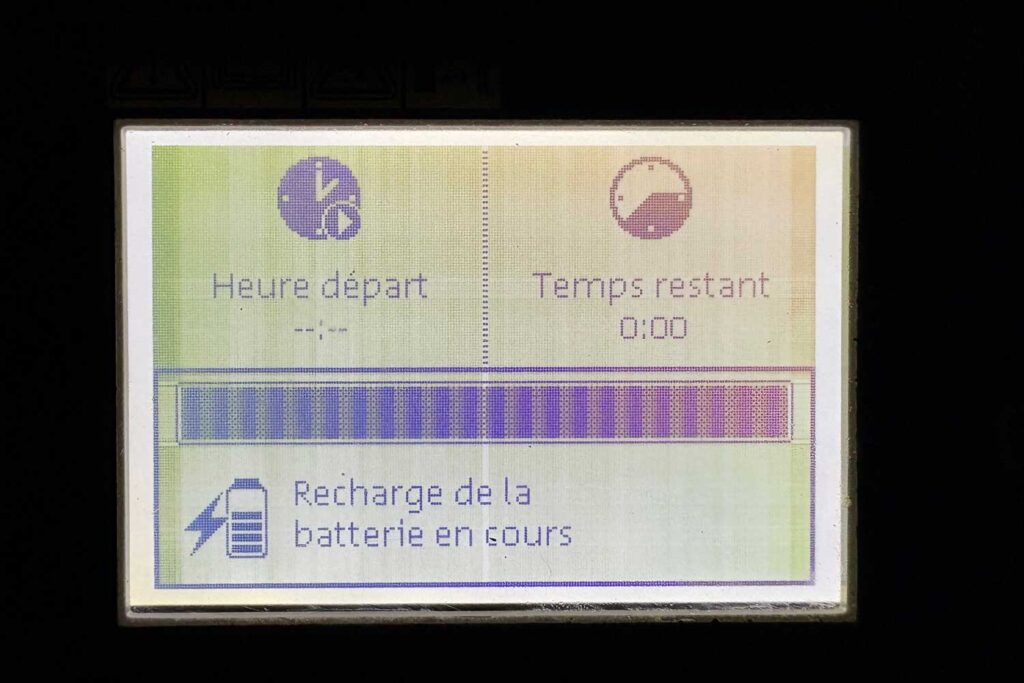 Reconditionnement d'une batterie sur un robot tondeuse viking imow modèle AAI 131